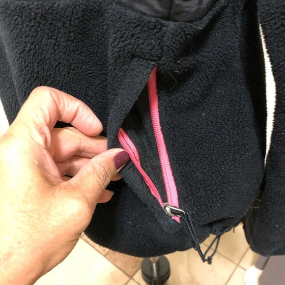 The North Face fleas jacket with pink zipper - Picture 5 of 9